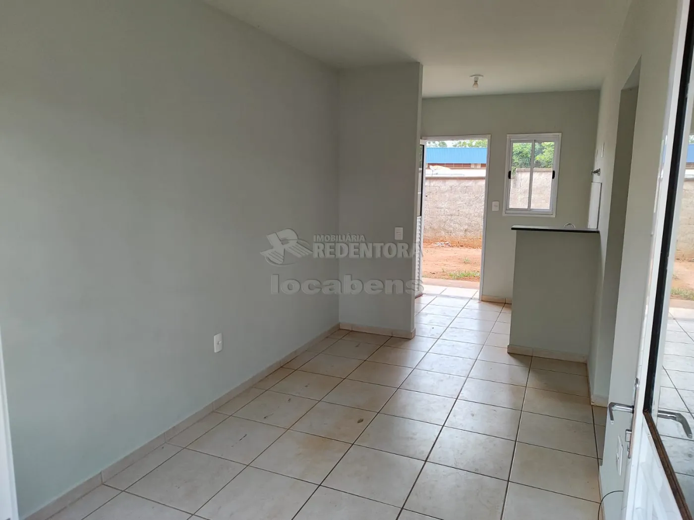 Alugar Casa / Padrão em São José do Rio Preto apenas R$ 800,00 - Foto 2