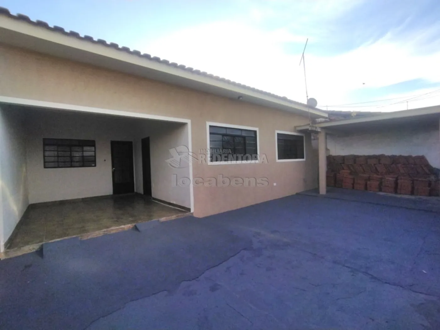 Alugar Casa / Padrão em São José do Rio Preto apenas R$ 1.600,00 - Foto 2