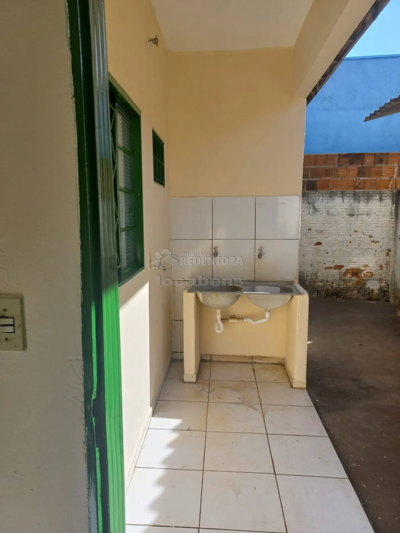 Alugar Casa / Padrão em São José do Rio Preto apenas R$ 800,00 - Foto 5