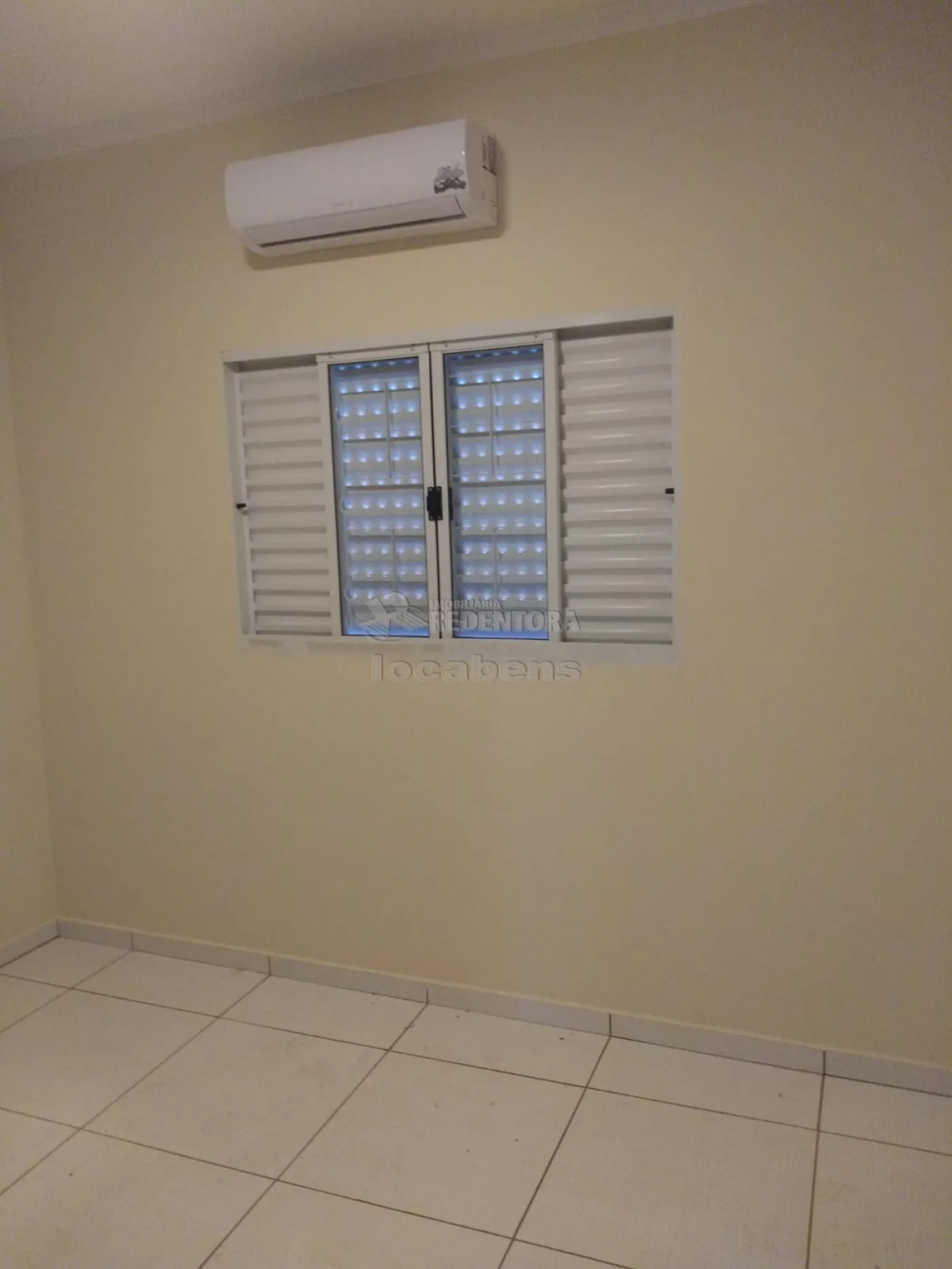 Comprar Casa / Padrão em São José do Rio Preto apenas R$ 310.000,00 - Foto 7