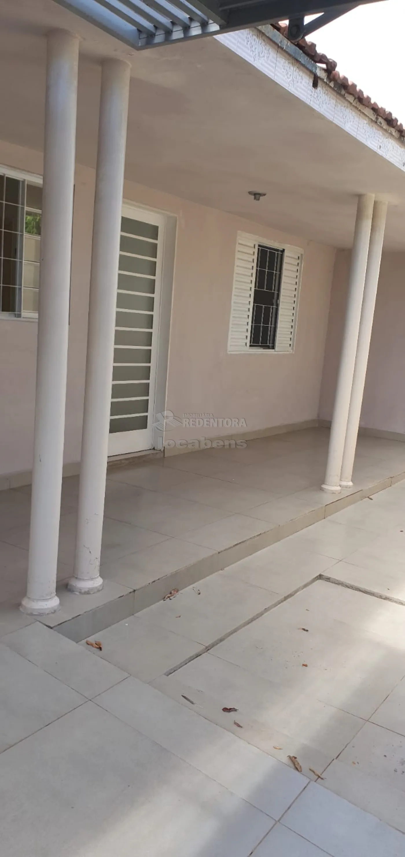 Alugar Casa / Padrão em São José do Rio Preto apenas R$ 1.300,00 - Foto 1