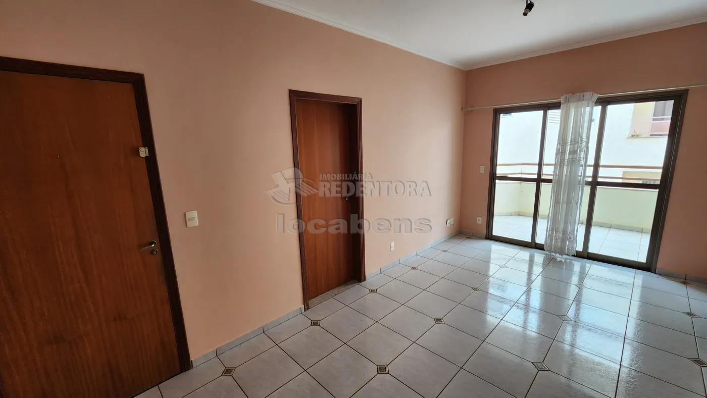 Apartamento para alugar com 2 quartos, 70m² - Foto 2