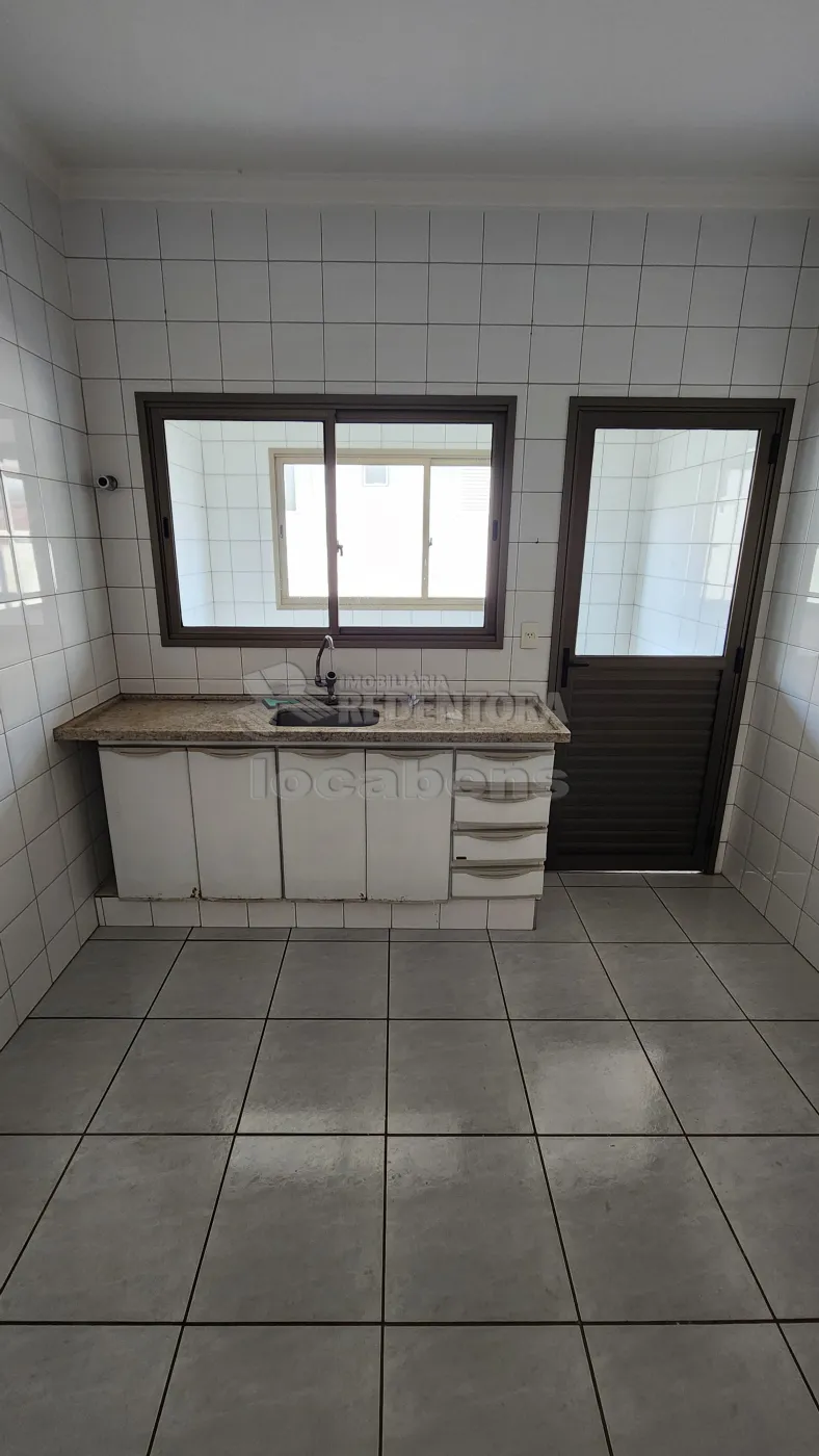 Apartamento para alugar com 2 quartos, 70m² - Foto 5