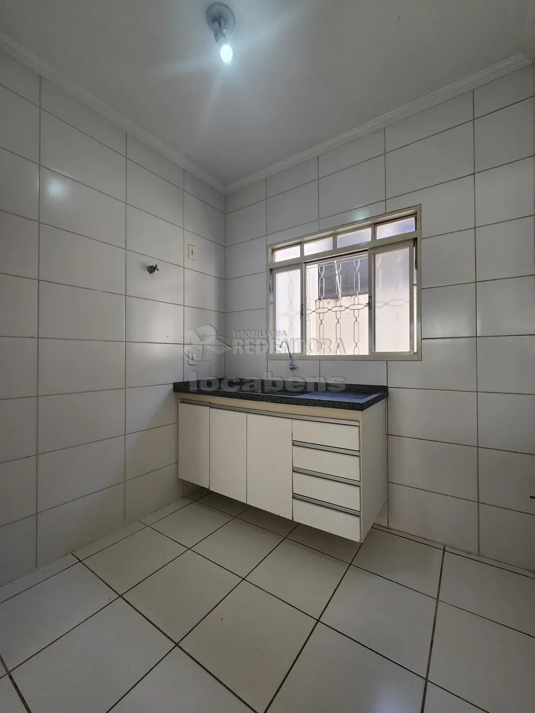 Apartamento para alugar com 2 quartos, 64m² - Foto 5