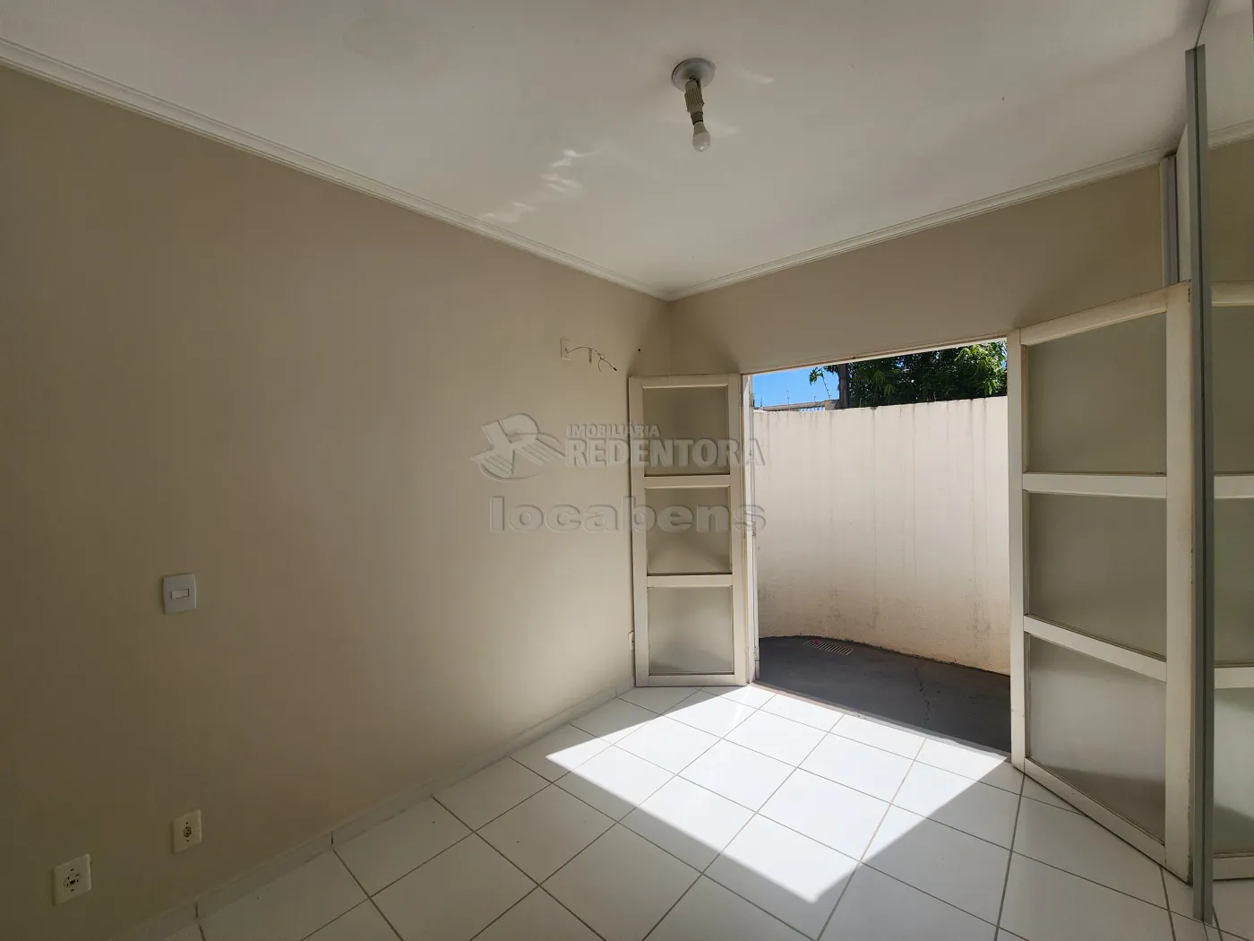 Apartamento para alugar com 2 quartos, 64m² - Foto 6