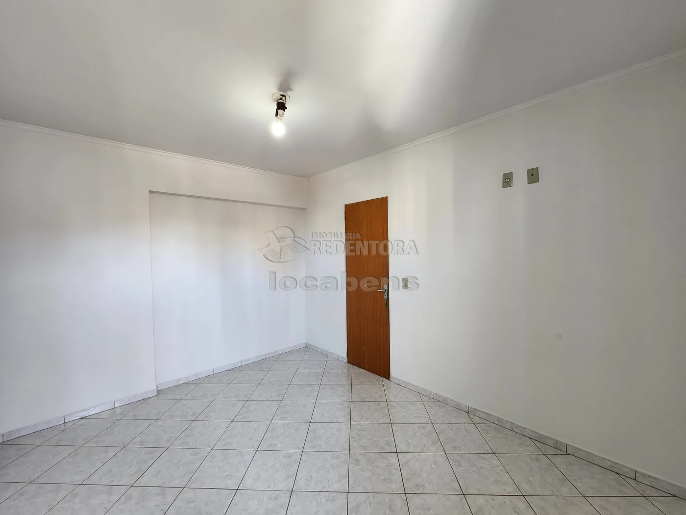 Apartamento para alugar com 3 quartos, 115m² - Foto 6