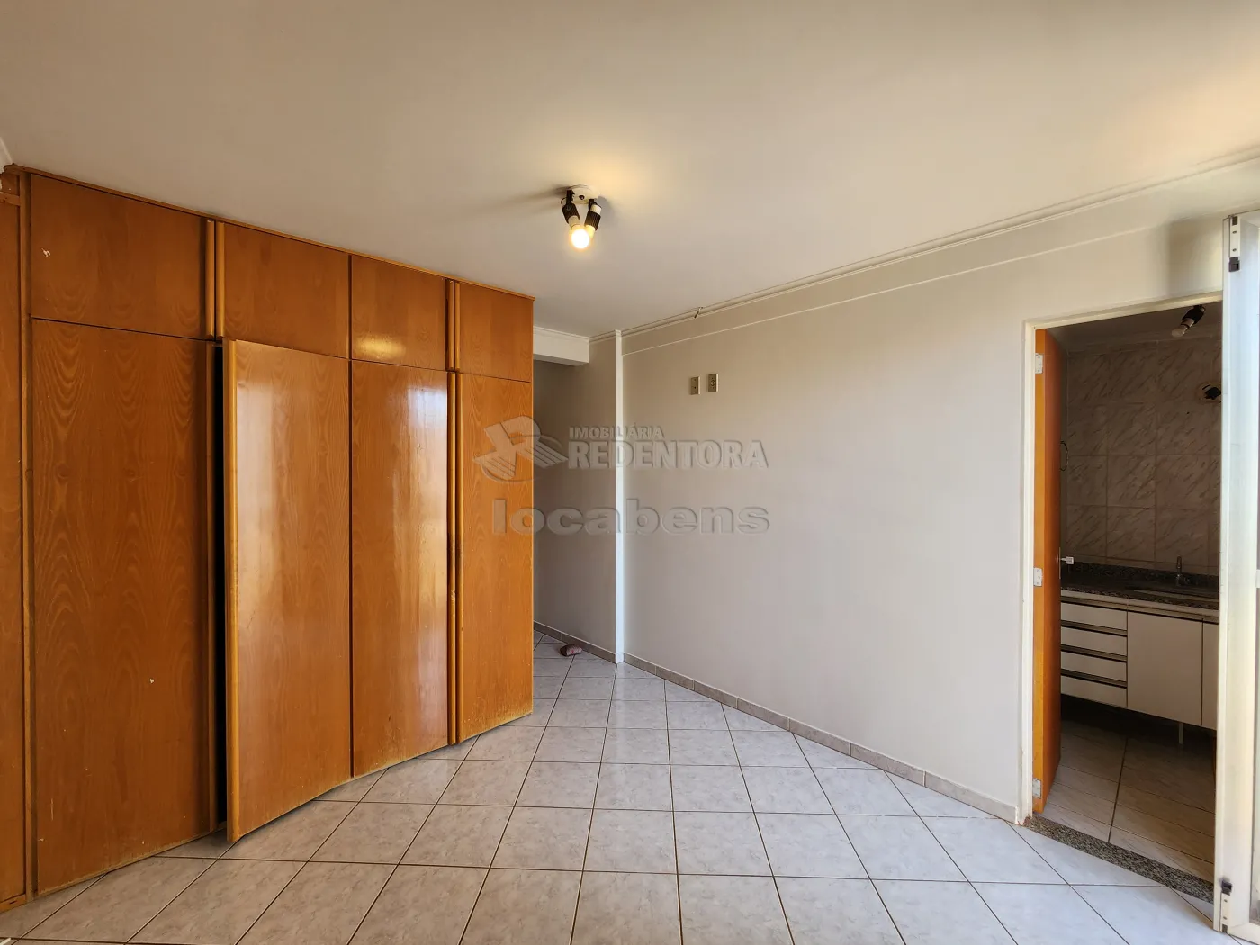 Apartamento para alugar com 3 quartos, 115m² - Foto 14