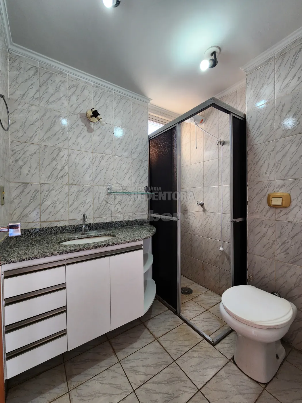 Apartamento para alugar com 3 quartos, 115m² - Foto 15