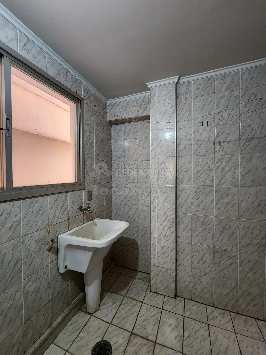 Apartamento para alugar com 3 quartos, 115m² - Foto 17