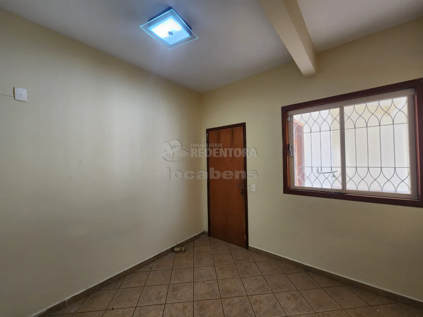 Casa para alugar com 4 quartos, 400m² - Foto 8