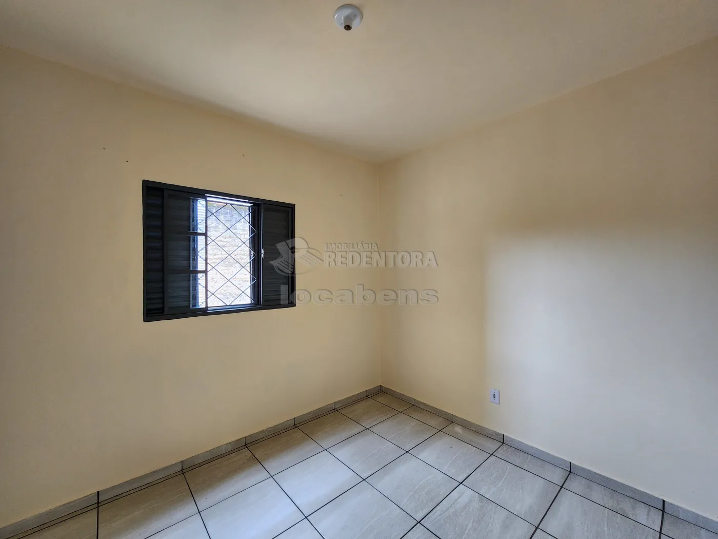 Casa para alugar com 2 quartos, 71m² - Foto 5