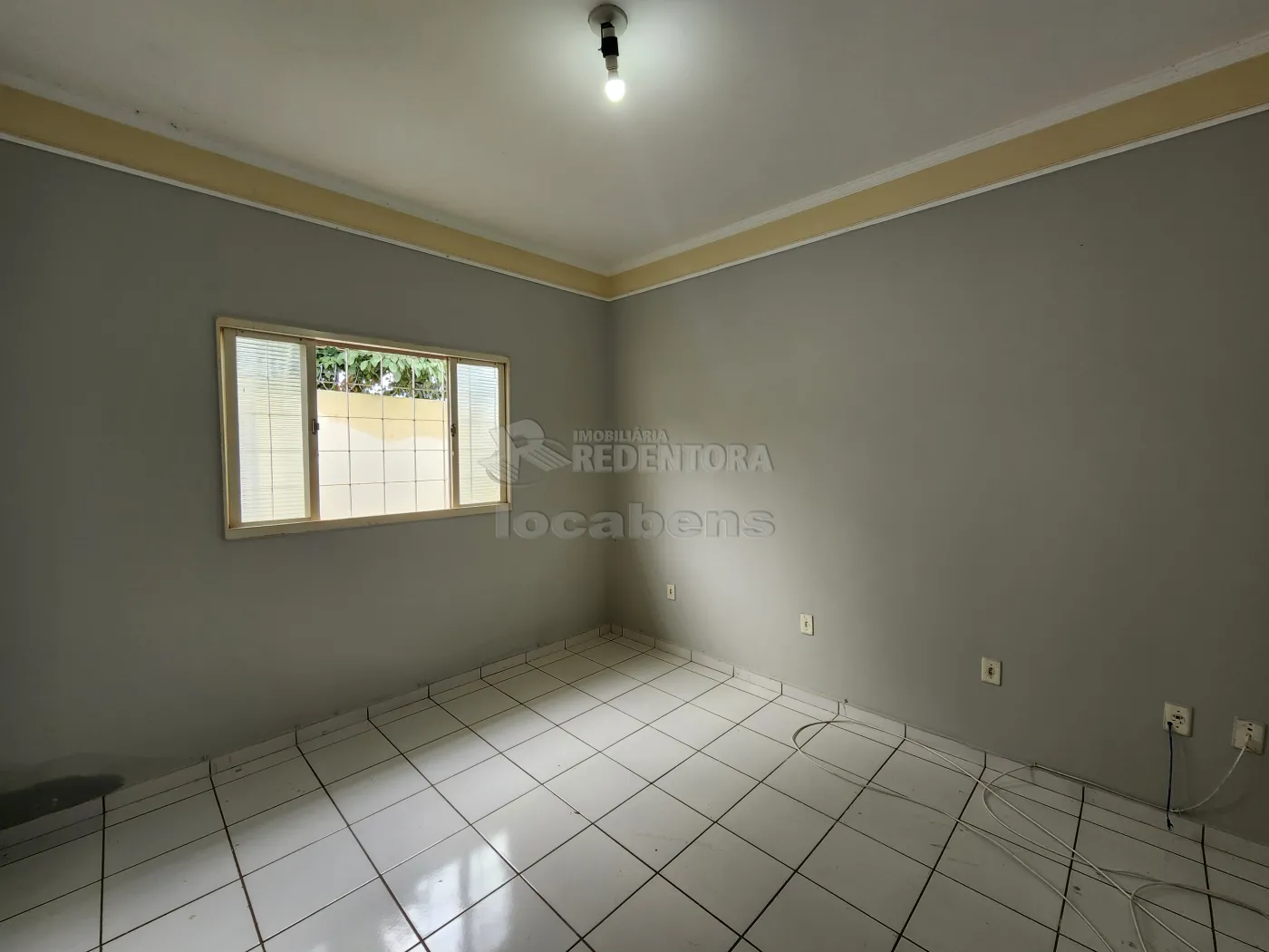 Alugar Casa / Padrão em São José do Rio Preto apenas R$ 1.500,00 - Foto 1