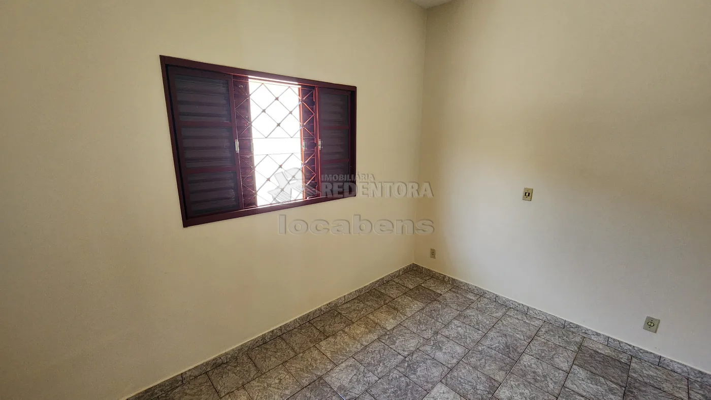 Alugar Casa / Padrão em São José do Rio Preto apenas R$ 1.800,00 - Foto 9