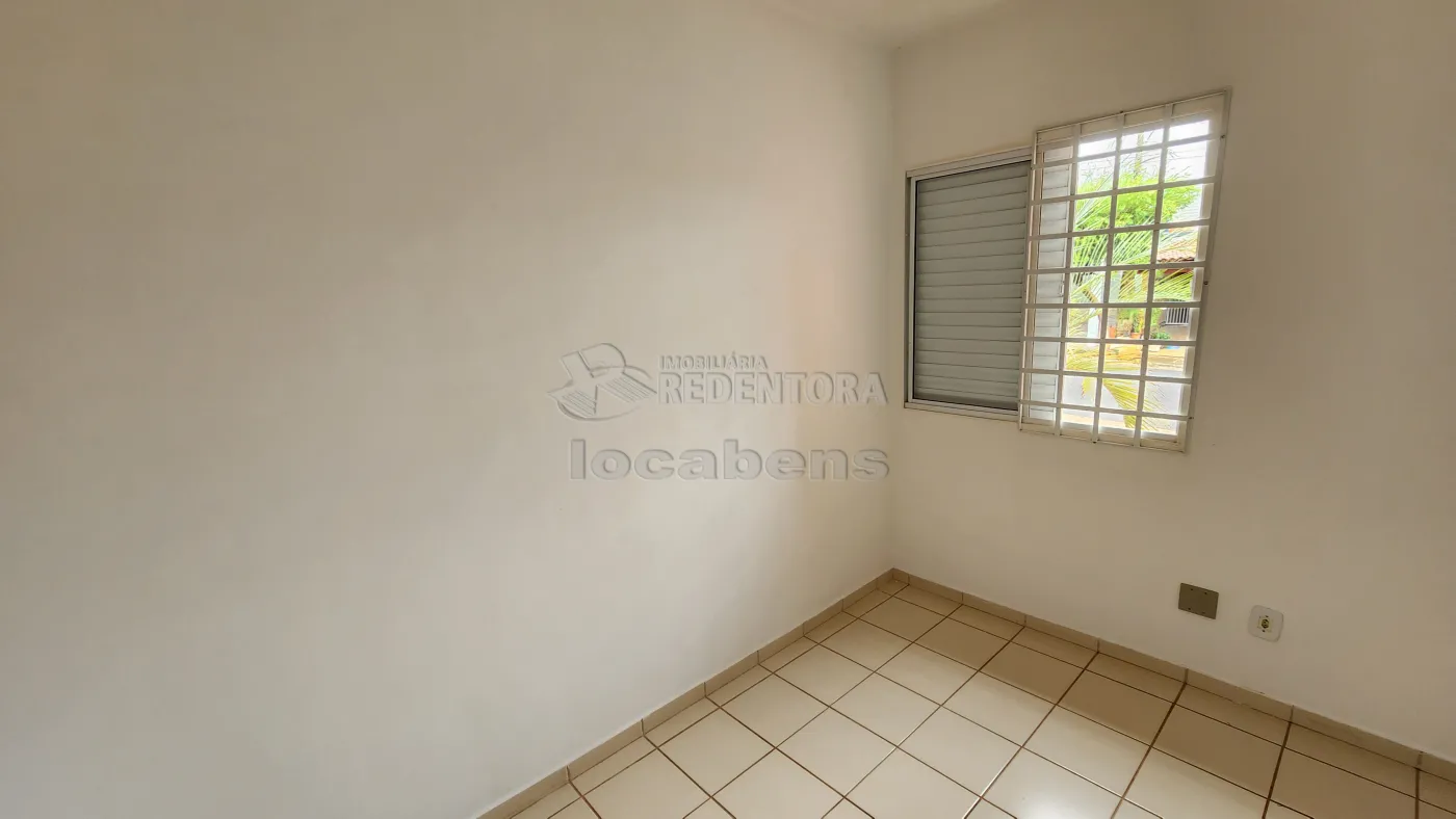 Casa de Condomínio para alugar com 2 quartos, 47m² - Foto 2