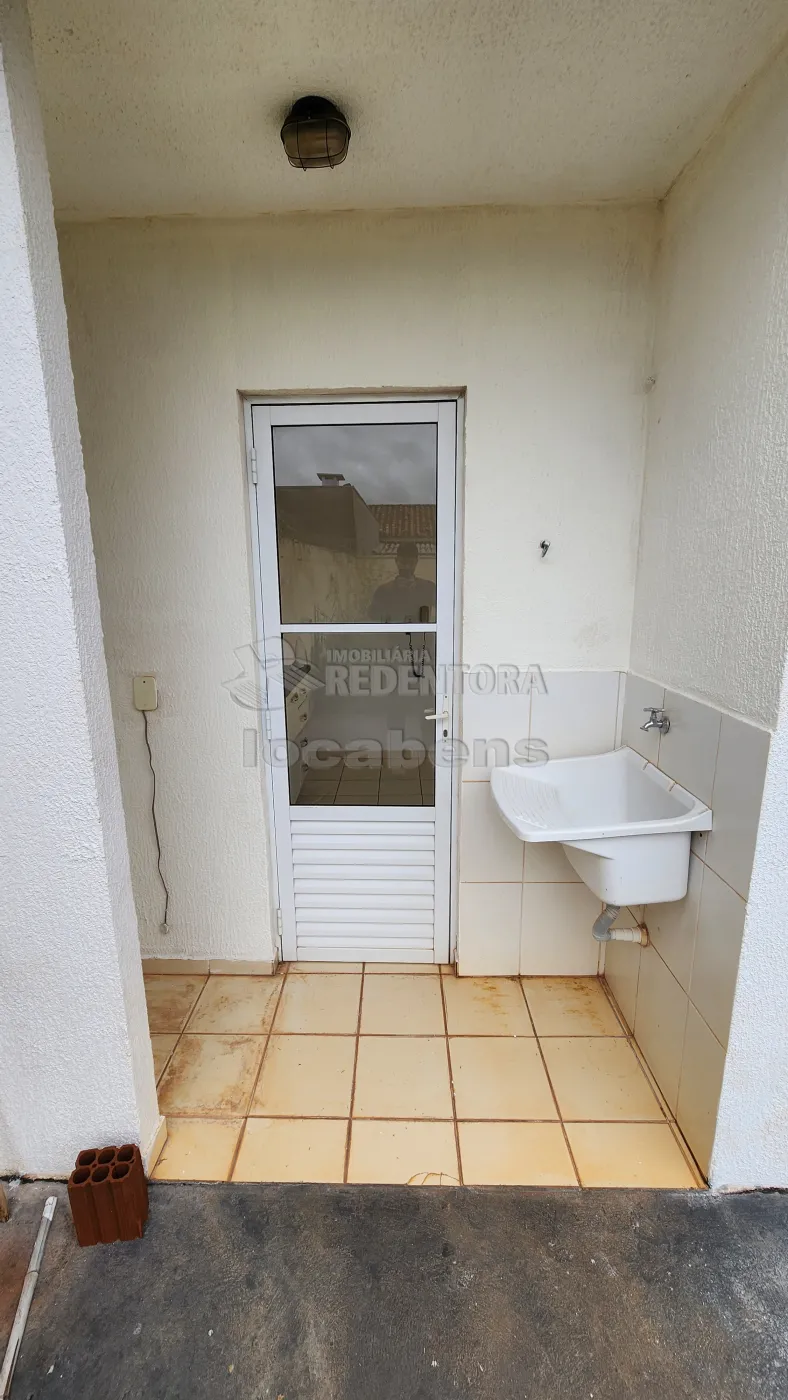 Casa de Condomínio para alugar com 2 quartos, 47m² - Foto 9