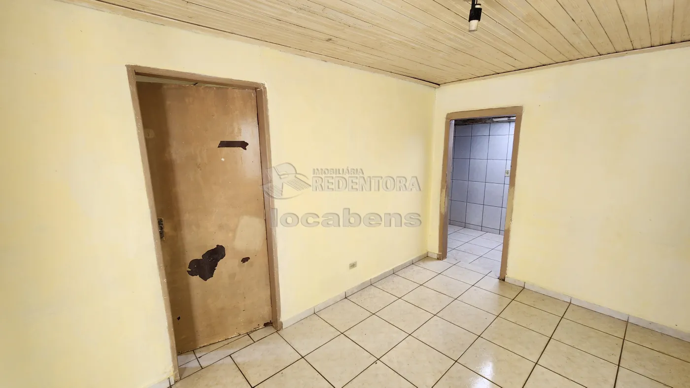 Casa para alugar com 2 quartos, 60m² - Foto 1