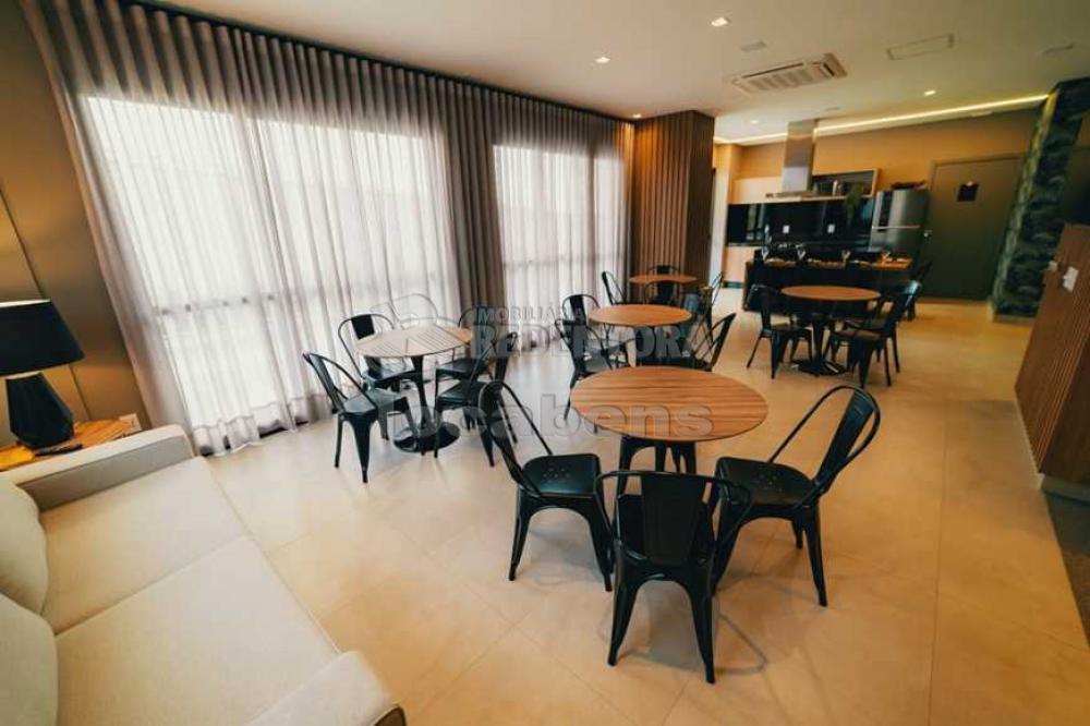 Alugar Apartamento / Padrão em São José do Rio Preto R$ 2.600,00 - Foto 16