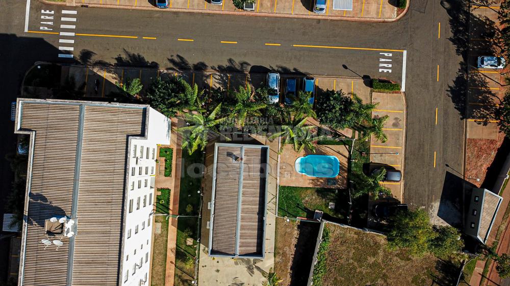 Alugar Apartamento / Padrão em São José do Rio Preto R$ 750,00 - Foto 26