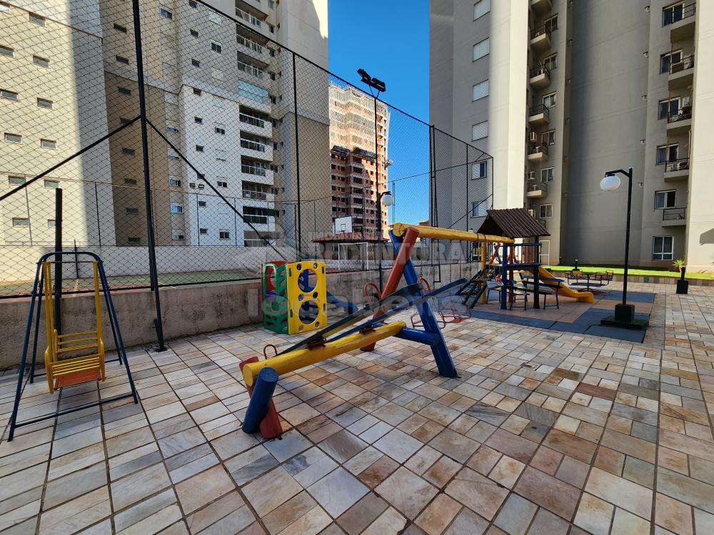 Alugar Apartamento / Padrão em São José do Rio Preto R$ 2.500,00 - Foto 22
