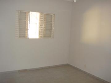 Alugar Casa / Padrão em São José do Rio Preto R$ 2.000,00 - Foto 5