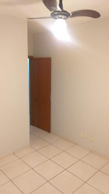 Alugar Apartamento / Padrão em São José do Rio Preto R$ 550,00 - Foto 19