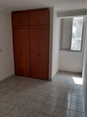 Alugar Apartamento / Padrão em São José do Rio Preto R$ 1.000,00 - Foto 9