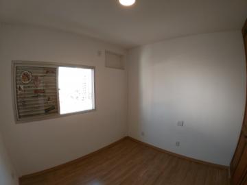 Alugar Apartamento / Padrão em São José do Rio Preto R$ 1.000,00 - Foto 7