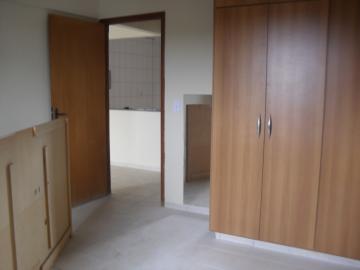 Alugar Apartamento / Padrão em São José do Rio Preto apenas R$ 400,00 - Foto 2