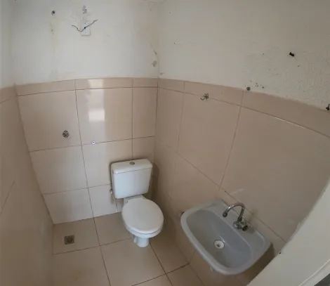 Alugar Casa / Padrão em São José do Rio Preto R$ 1.400,00 - Foto 16