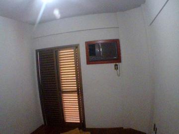 Alugar Apartamento / Padrão em São José do Rio Preto R$ 1.200,00 - Foto 7