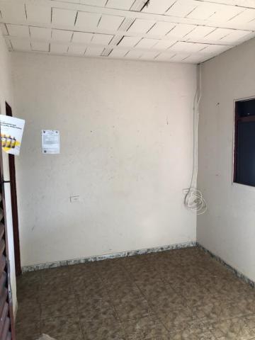 Alugar Comercial / Salão em São José do Rio Preto R$ 1.100,00 - Foto 4