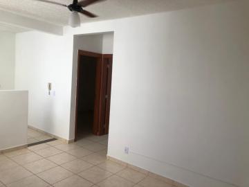 Alugar Apartamento / Padrão em São José do Rio Preto R$ 800,00 - Foto 3