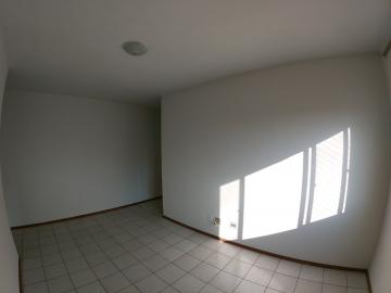 Alugar Apartamento / Padrão em São José do Rio Preto R$ 1.000,00 - Foto 3