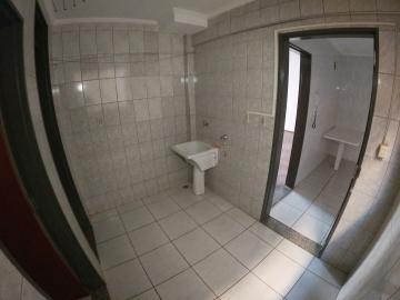 Alugar Apartamento / Padrão em São José do Rio Preto R$ 750,00 - Foto 18