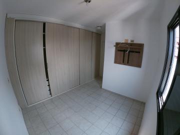 Alugar Apartamento / Padrão em São José do Rio Preto R$ 1.800,00 - Foto 5