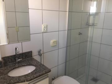 Alugar Apartamento / Padrão em São José do Rio Preto R$ 1.150,00 - Foto 7