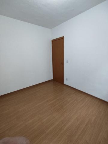 Alugar Apartamento / Padrão em São José do Rio Preto R$ 900,00 - Foto 13