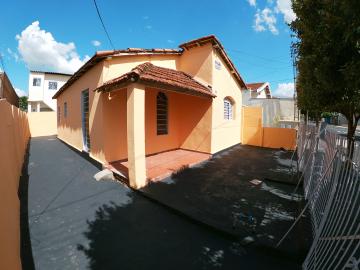 Alugar Casa / Padrão em São José do Rio Preto. apenas R$ 1.200,00