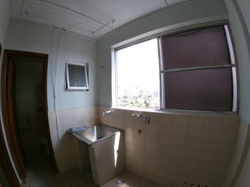 Alugar Apartamento / Padrão em São José do Rio Preto R$ 650,00 - Foto 17