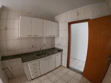 Alugar Apartamento / Padrão em São José do Rio Preto R$ 800,00 - Foto 10