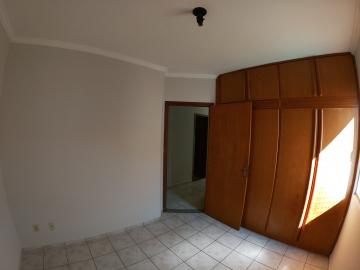 Alugar Apartamento / Padrão em São José do Rio Preto R$ 800,00 - Foto 18