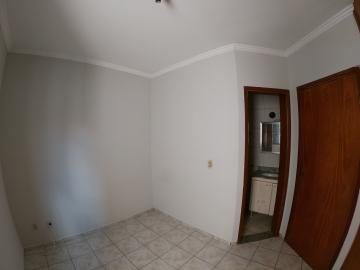 Alugar Apartamento / Padrão em São José do Rio Preto R$ 800,00 - Foto 20