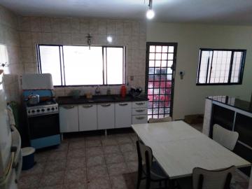 Alugar Casa / Padrão em São José do Rio Preto R$ 1.550,00 - Foto 5