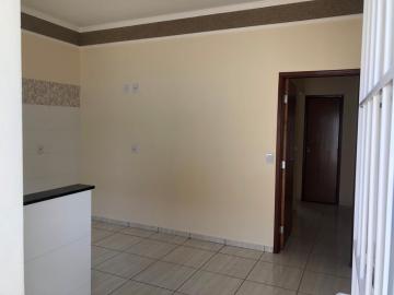Alugar Apartamento / Padrão em Bady Bassitt R$ 750,00 - Foto 1