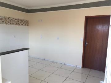 Apartamento / Padrão em Bady Bassitt 