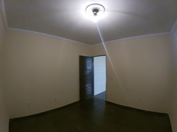 Alugar Casa / Padrão em São José do Rio Preto R$ 550,00 - Foto 9