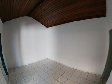 Alugar Casa / Padrão em São José do Rio Preto. apenas R$ 450,00