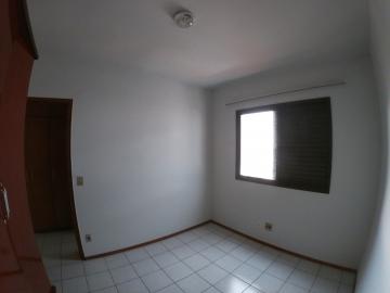 Alugar Apartamento / Padrão em São José do Rio Preto R$ 1.100,00 - Foto 8