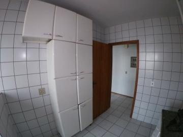 Alugar Apartamento / Padrão em São José do Rio Preto R$ 1.100,00 - Foto 17