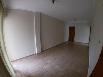 Alugar Apartamento / Padrão em São José do Rio Preto R$ 800,00 - Foto 3